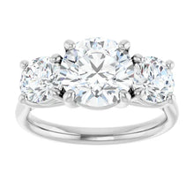 The Classic 3-Stone Engagement Ring | Round | 3 ⅕ CTW