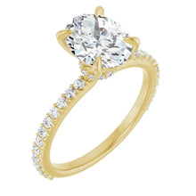The Iconic Secret Halo Pavé Engagement Ring | Oval | 2 ⅜ CTW