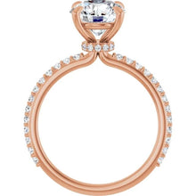 The Iconic Secret Halo Pavé Engagement Ring | Round | 2 ⅜ CTW