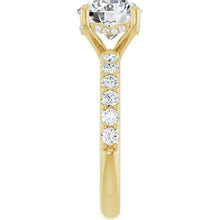 The Iconic Hidden Halo Engagement Ring | Round | 2 ½ CTW