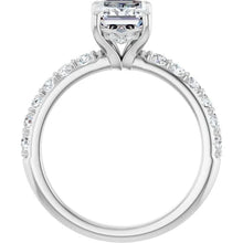 The Iconic Hidden Halo Engagement Ring | Emerald | 2 ½ CTW