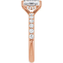 The Iconic Hidden Halo Engagement Ring | Emerald | 2 ½ CTW