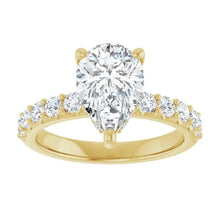 The Iconic Hidden Halo Engagement Ring | Pear | 2 ½ CTW
