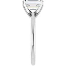 The Classic 4-Prong Engagement Ring | Emerald | 2 CTW