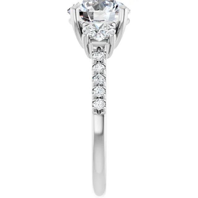The Iconic 3-Stone Pavé Engagement Ring | Round | 3 CTW