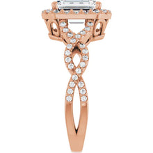 The Iconic Twisted Halo Engagement Ring | Emerald | 2 ½ CTW