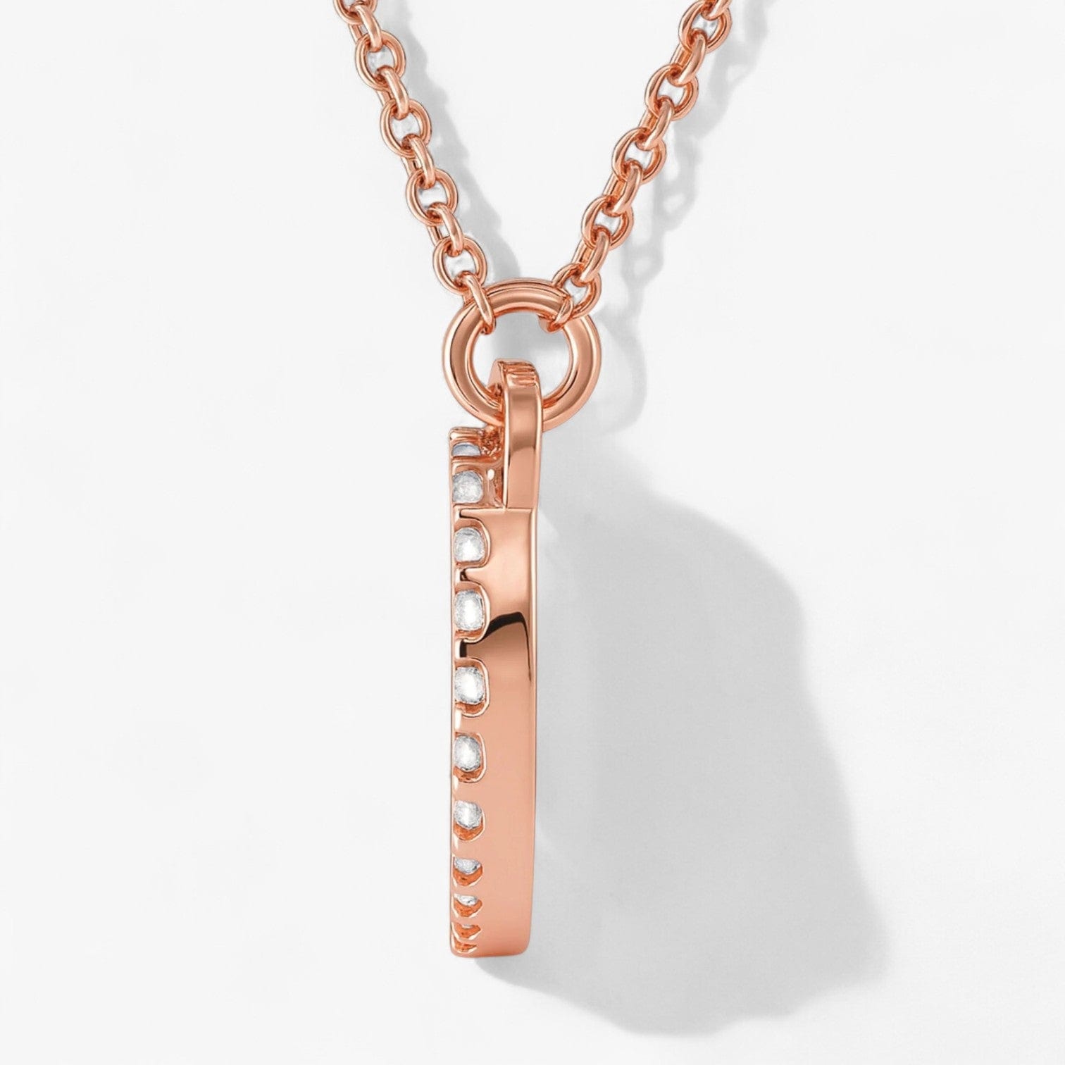 The Signature O Diamond Pendant