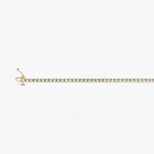 The Lightweight Tennis Bracelet