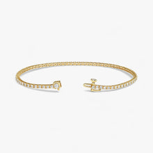 The Lightweight Tennis Bracelet