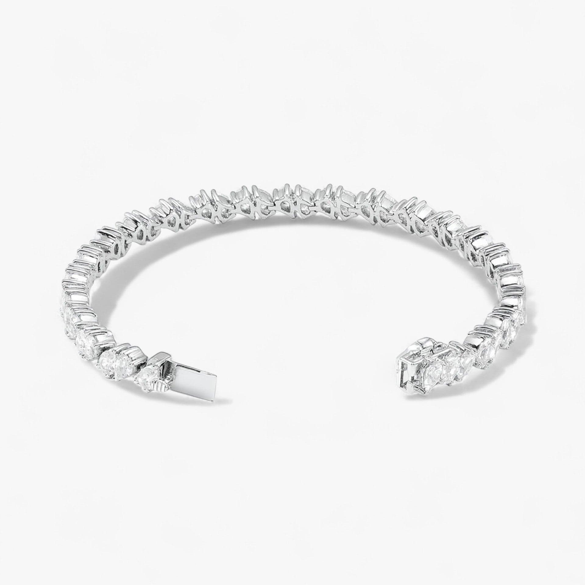 The Pear Tennis Bracelet