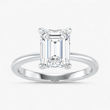 The Iconic Solitaire Engagement Ring | Emerald