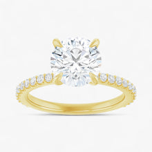 The Iconic Secret Halo Pavé Engagement Ring | Round