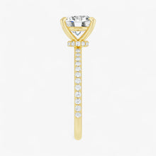 The Iconic Secret Halo Pavé Engagement Ring | Round