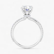 The Iconic Secret Halo Pavé Engagement Ring | Round