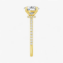 The Iconic Secret Halo Pavé Engagement Ring | Oval