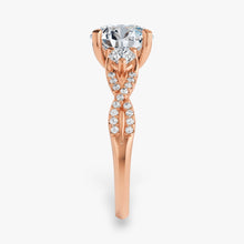 The Iconic 3-Stone Twisted Engagement Ring | Round