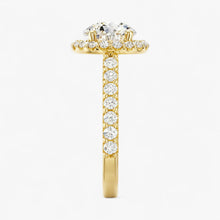 The Iconic Pavé Halo Engagement Ring | Round