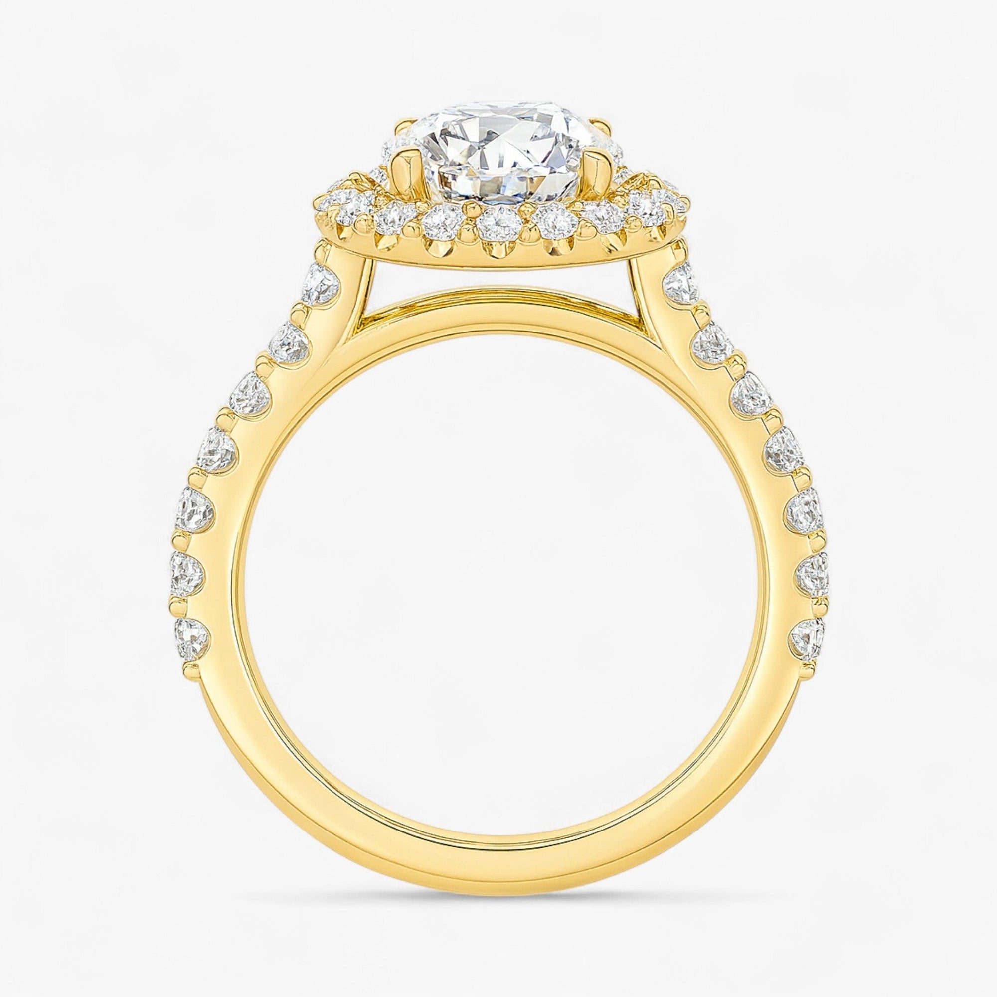 The Iconic Pavé Halo Engagement Ring | Round