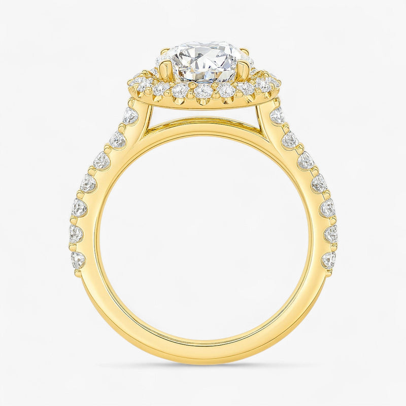 The Iconic Pavé Halo Engagement Ring | Round