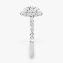The Iconic Pavé Halo Engagement Ring | Round