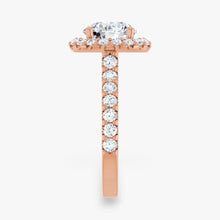 The Iconic Pavé Halo Engagement Ring | Round