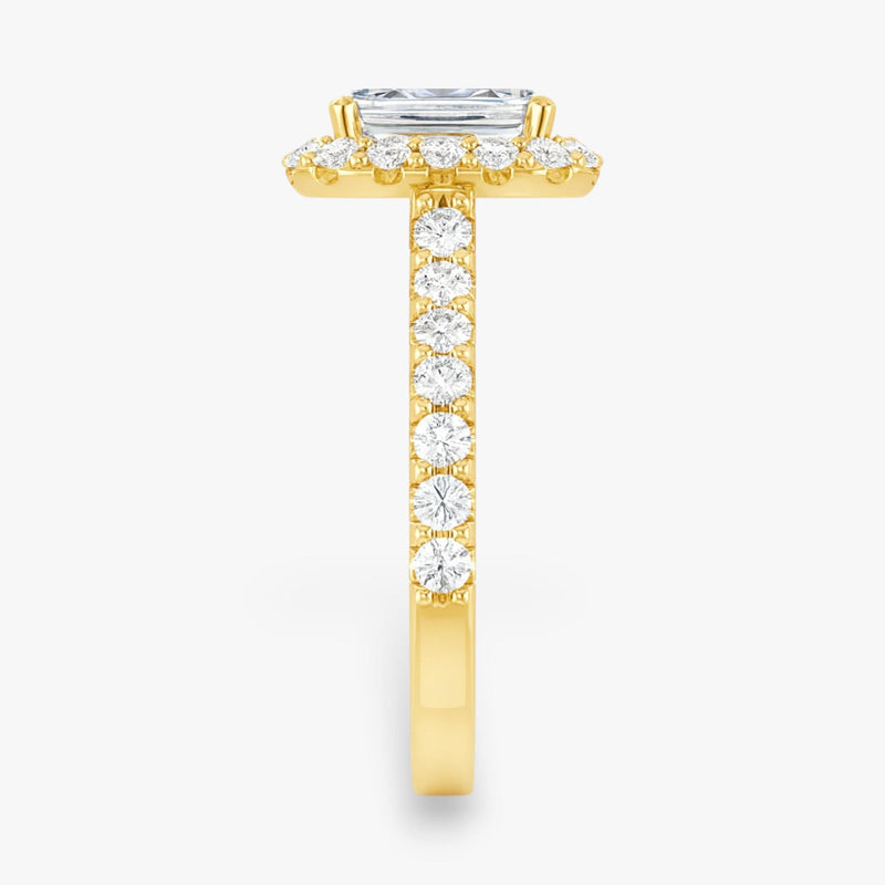 The Iconic Pavé Halo Engagement Ring | Emerald