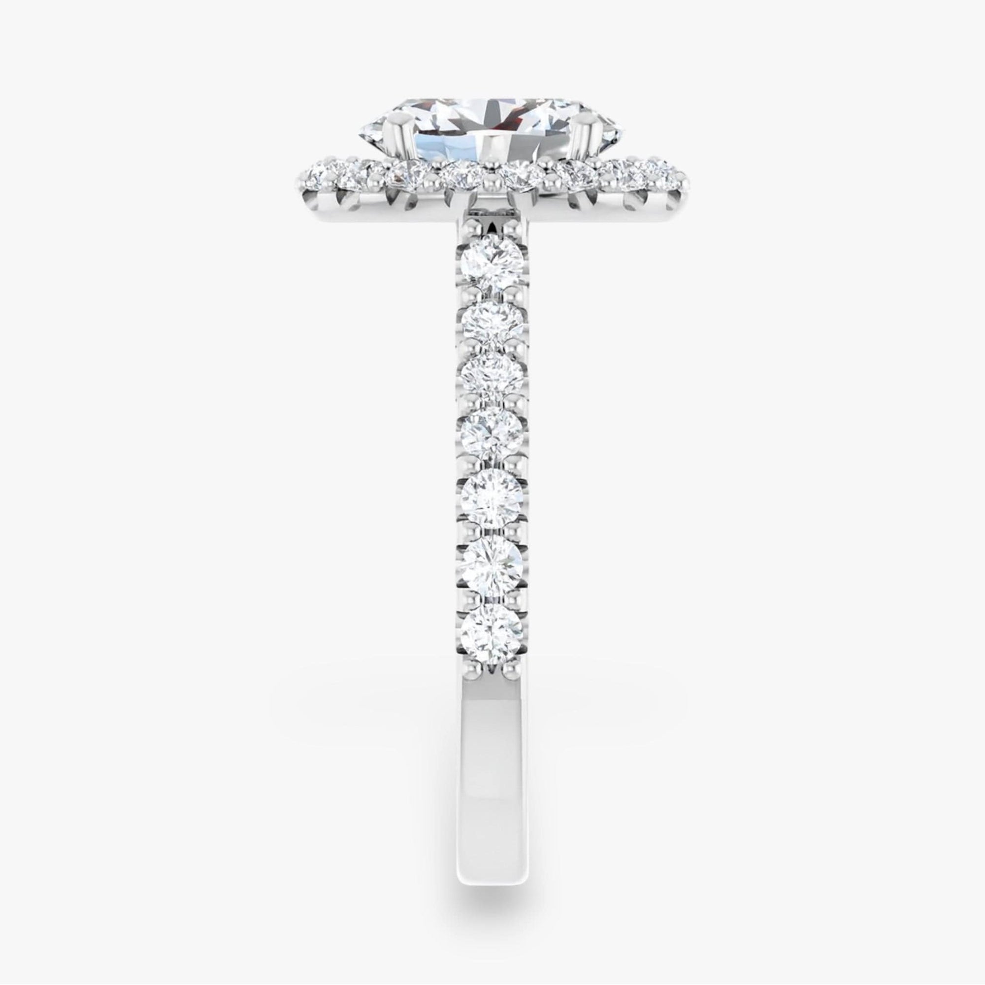 The Iconic Pavé Halo Engagement Ring | Oval
