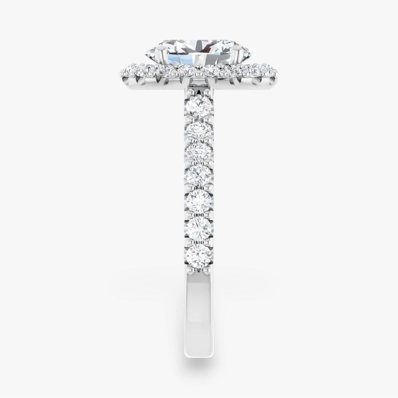 The Iconic Pavé Halo Engagement Ring | Oval