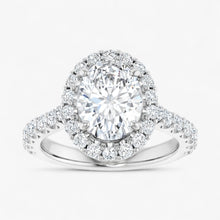 The Iconic Pavé Halo Engagement Ring | Oval