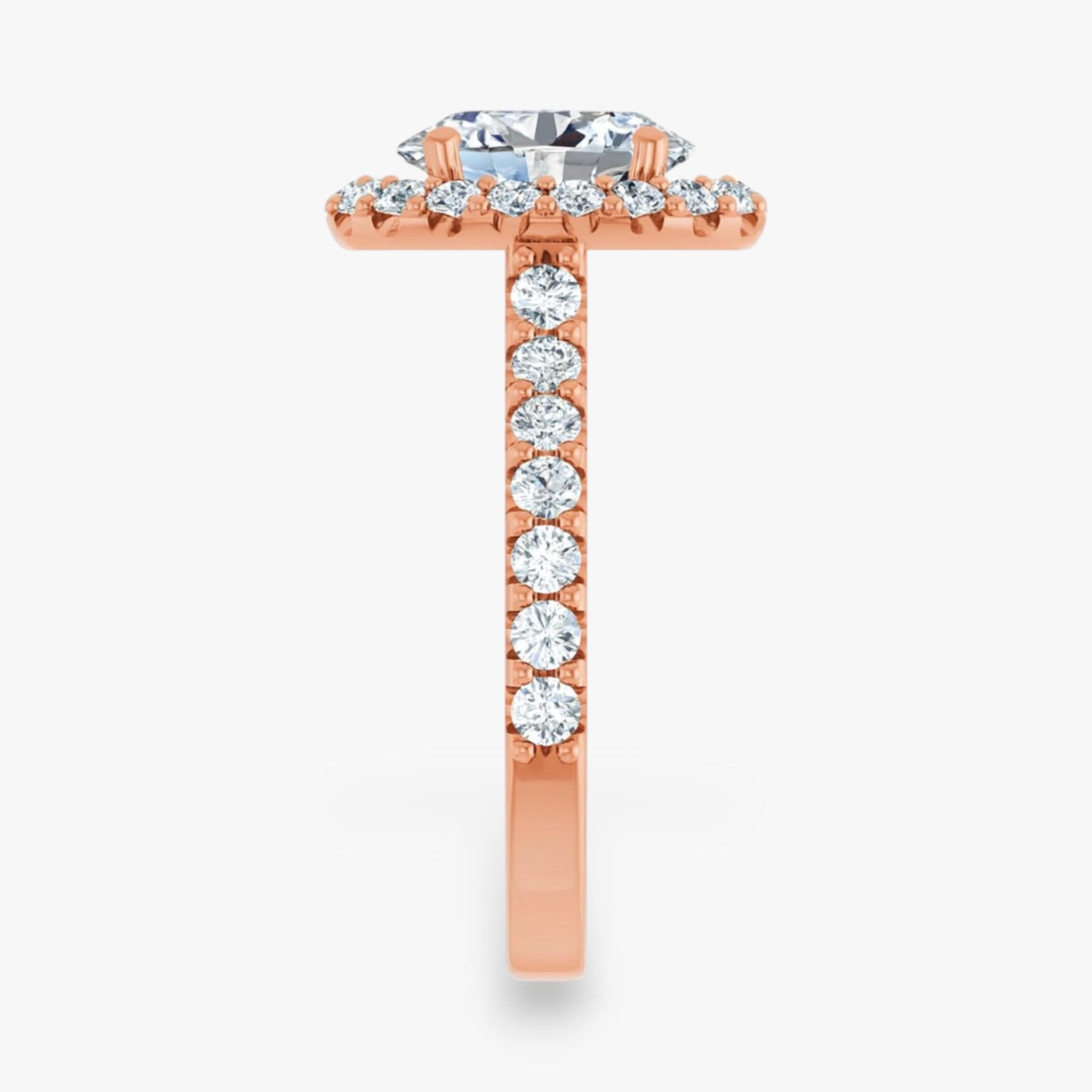 The Iconic Pavé Halo Engagement Ring | Oval