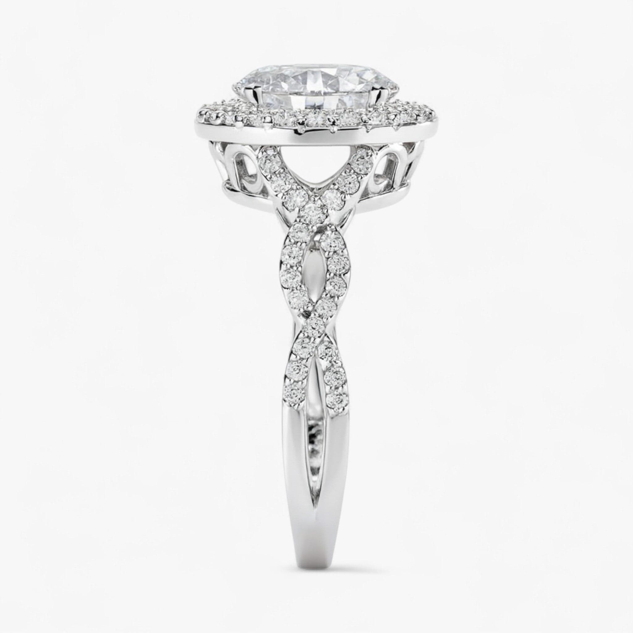The Iconic Twisted Halo Engagement Ring | Oval
