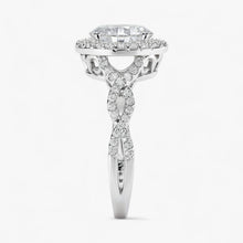 The Iconic Twisted Halo Engagement Ring | Oval