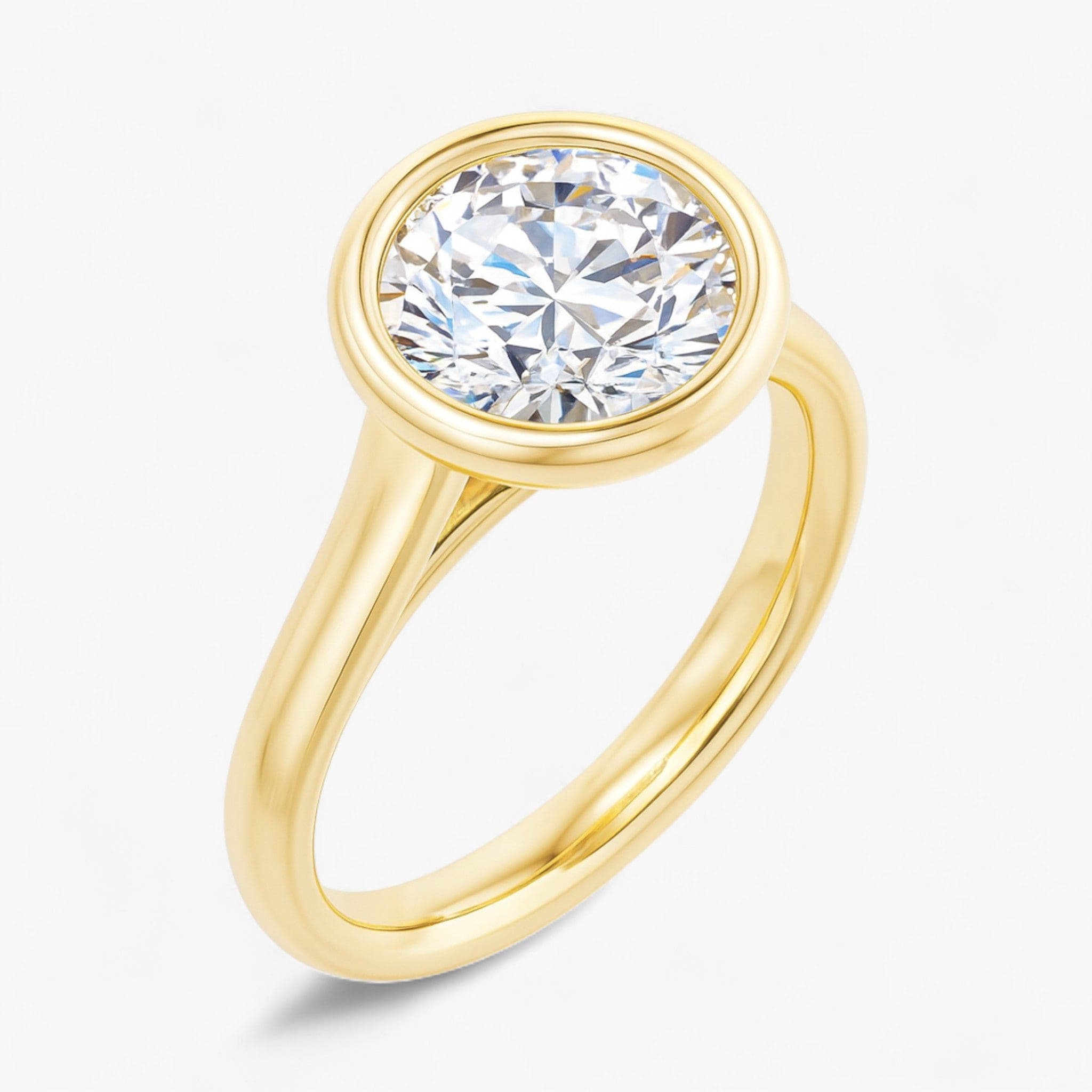 The Classic Bezel Engagement Ring | Round