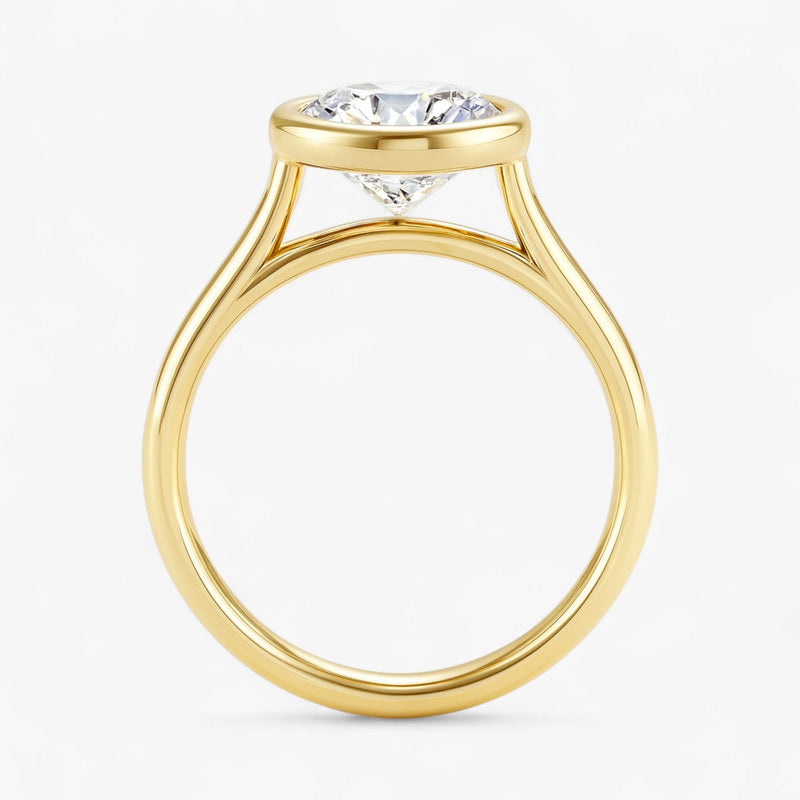 The Classic Bezel Engagement Ring | Round