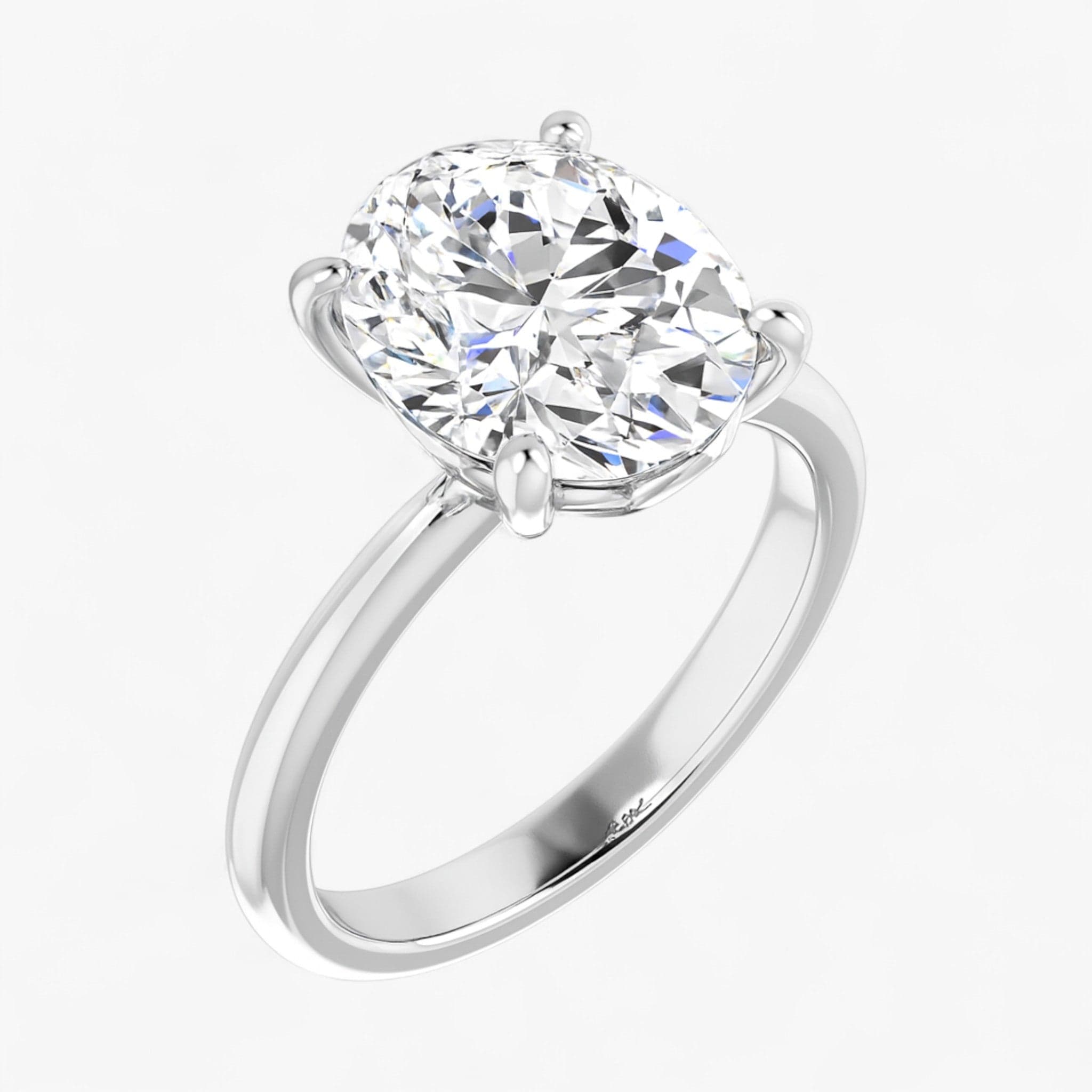 The Iconic Solitaire Engagement Ring | Oval