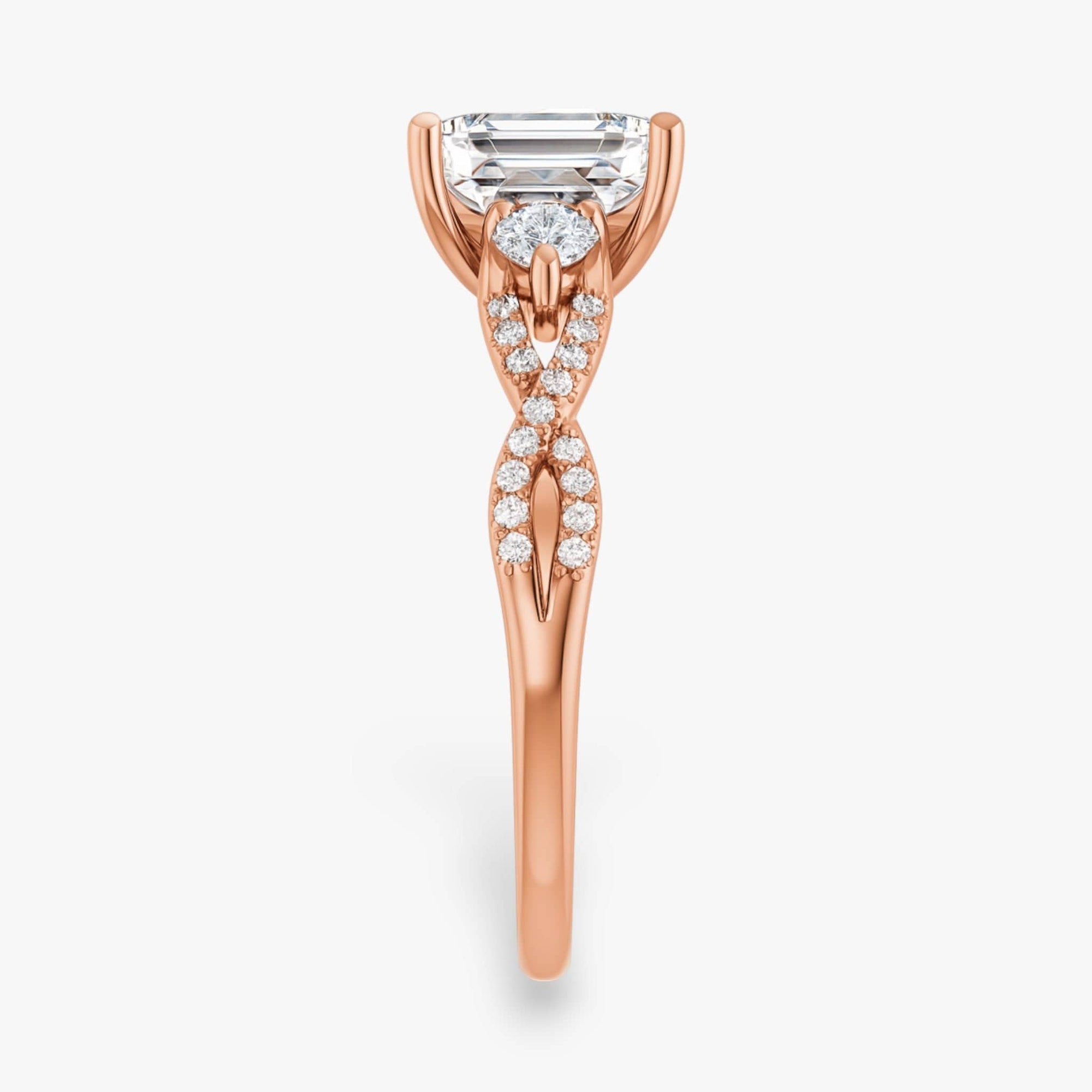 The Iconic 3-Stone Twisted Engagement Ring | Emerald