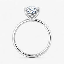 The Timeless Solitaire Engagement Ring | Round
