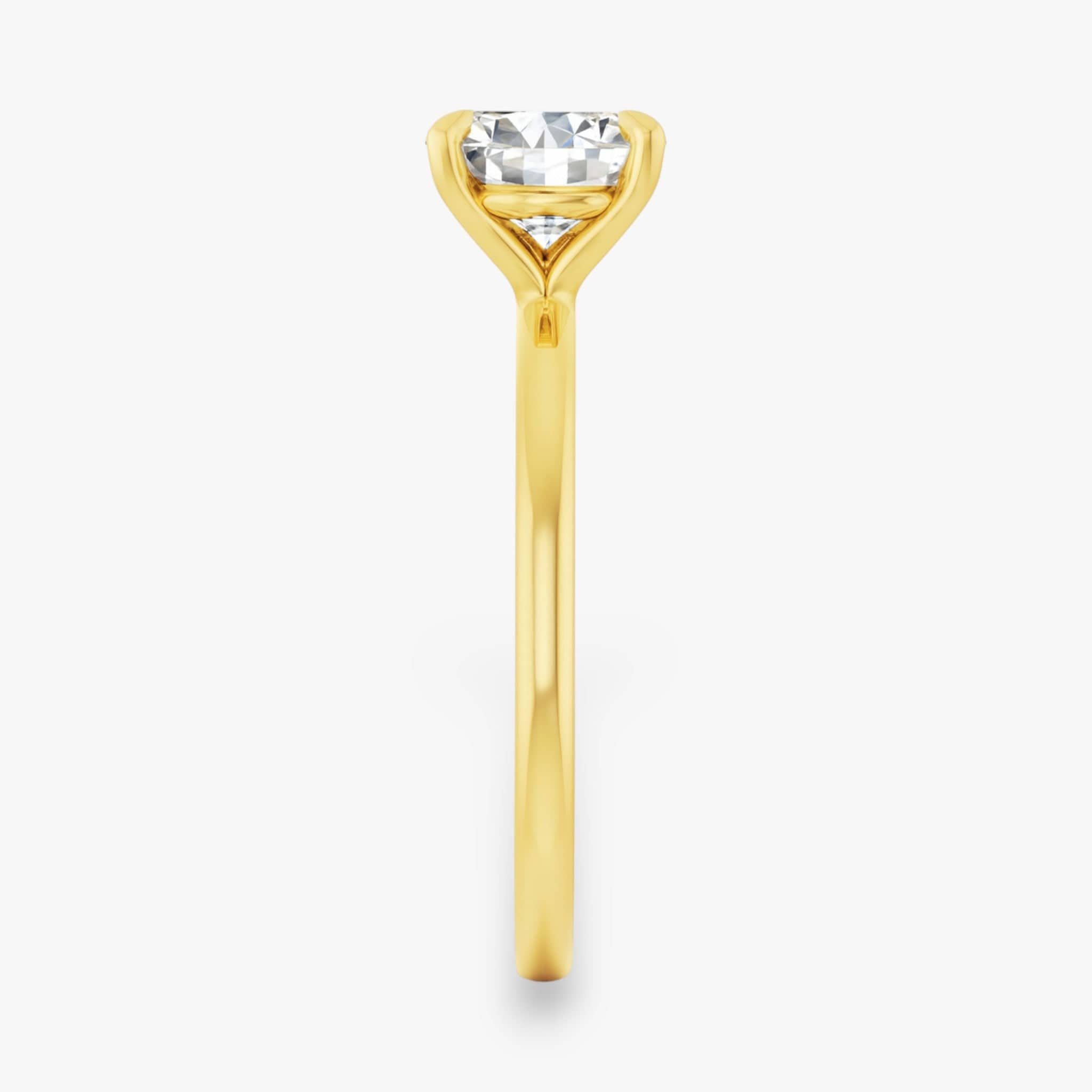 The Timeless Solitaire Engagement Ring | Round