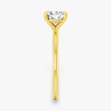 The Timeless Solitaire Engagement Ring | Round