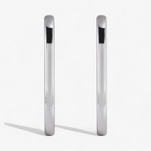 The Oval Hoop Earrings