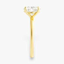 The Timeless Solitaire Engagement Ring | Oval